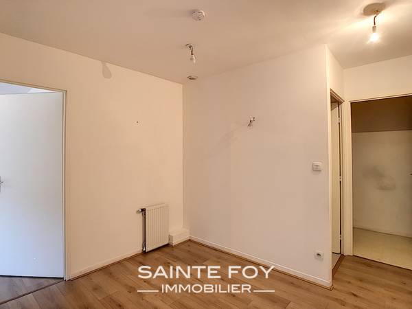 118234 image8 - Sainte Foy Immobilier - Ce sont des agences immobilières dans l'Ouest Lyonnais spécialisées dans la location de maison ou d'appartement et la vente de propriété de prestige.