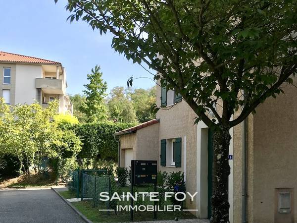 118234 image9 - Sainte Foy Immobilier - Ce sont des agences immobilières dans l'Ouest Lyonnais spécialisées dans la location de maison ou d'appartement et la vente de propriété de prestige.