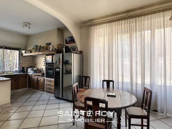 2019060 image4 - Sainte Foy Immobilier - Ce sont des agences immobilières dans l'Ouest Lyonnais spécialisées dans la location de maison ou d'appartement et la vente de propriété de prestige.