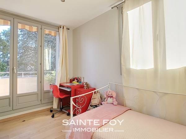 11788900000002 image7 - Sainte Foy Immobilier - Ce sont des agences immobilières dans l'Ouest Lyonnais spécialisées dans la location de maison ou d'appartement et la vente de propriété de prestige.