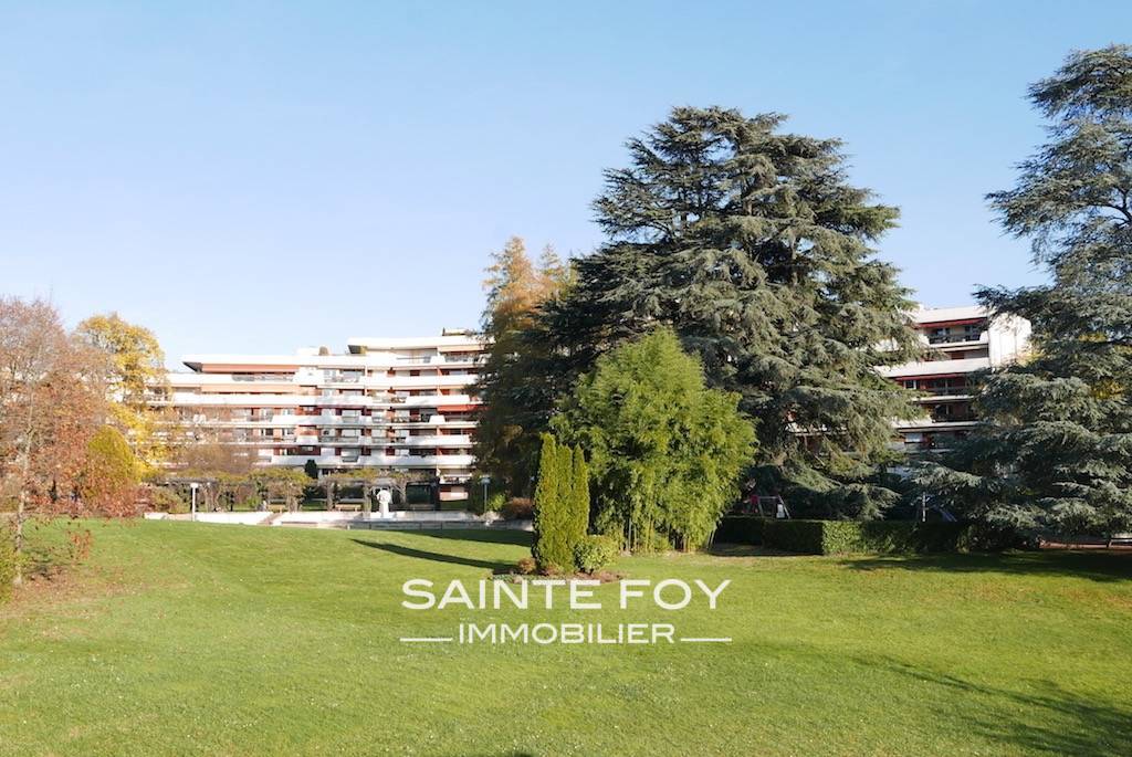 118182 image1 - Sainte Foy Immobilier - Ce sont des agences immobilières dans l'Ouest Lyonnais spécialisées dans la location de maison ou d'appartement et la vente de propriété de prestige.
