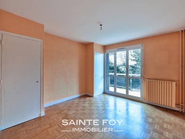 13985 image4 - Sainte Foy Immobilier - Ce sont des agences immobilières dans l'Ouest Lyonnais spécialisées dans la location de maison ou d'appartement et la vente de propriété de prestige.