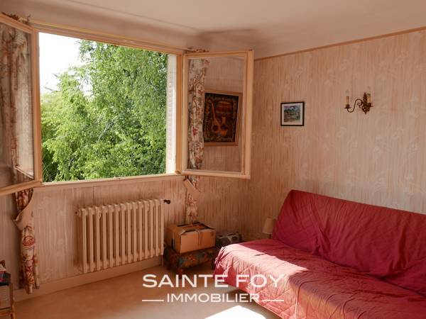 14043 image7 - Sainte Foy Immobilier - Ce sont des agences immobilières dans l'Ouest Lyonnais spécialisées dans la location de maison ou d'appartement et la vente de propriété de prestige.