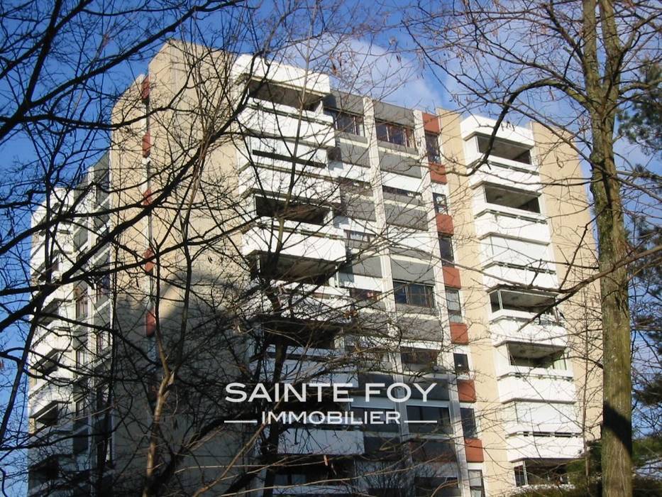14169 image1 - Sainte Foy Immobilier - Ce sont des agences immobilières dans l'Ouest Lyonnais spécialisées dans la location de maison ou d'appartement et la vente de propriété de prestige.
