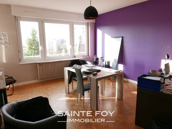 14281 image2 - Sainte Foy Immobilier - Ce sont des agences immobilières dans l'Ouest Lyonnais spécialisées dans la location de maison ou d'appartement et la vente de propriété de prestige.