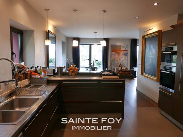 17415 image3 - Sainte Foy Immobilier - Ce sont des agences immobilières dans l'Ouest Lyonnais spécialisées dans la location de maison ou d'appartement et la vente de propriété de prestige.