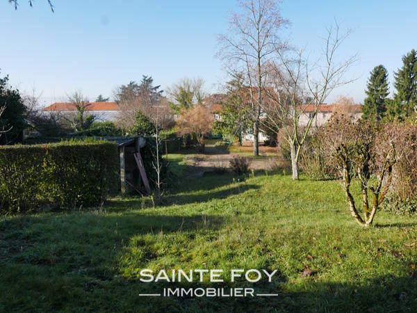 17548 image3 - Sainte Foy Immobilier - Ce sont des agences immobilières dans l'Ouest Lyonnais spécialisées dans la location de maison ou d'appartement et la vente de propriété de prestige.