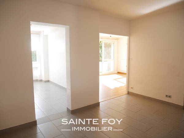 17695 image8 - Sainte Foy Immobilier - Ce sont des agences immobilières dans l'Ouest Lyonnais spécialisées dans la location de maison ou d'appartement et la vente de propriété de prestige.