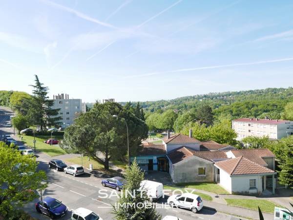 17711 image2 - Sainte Foy Immobilier - Ce sont des agences immobilières dans l'Ouest Lyonnais spécialisées dans la location de maison ou d'appartement et la vente de propriété de prestige.