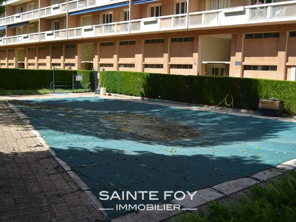 117833 image4 - Sainte Foy Immobilier - Ce sont des agences immobilières dans l'Ouest Lyonnais spécialisées dans la location de maison ou d'appartement et la vente de propriété de prestige.
