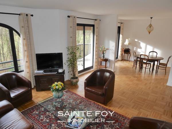 117836 image8 - Sainte Foy Immobilier - Ce sont des agences immobilières dans l'Ouest Lyonnais spécialisées dans la location de maison ou d'appartement et la vente de propriété de prestige.