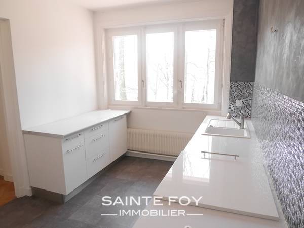 118026 image2 - Sainte Foy Immobilier - Ce sont des agences immobilières dans l'Ouest Lyonnais spécialisées dans la location de maison ou d'appartement et la vente de propriété de prestige.