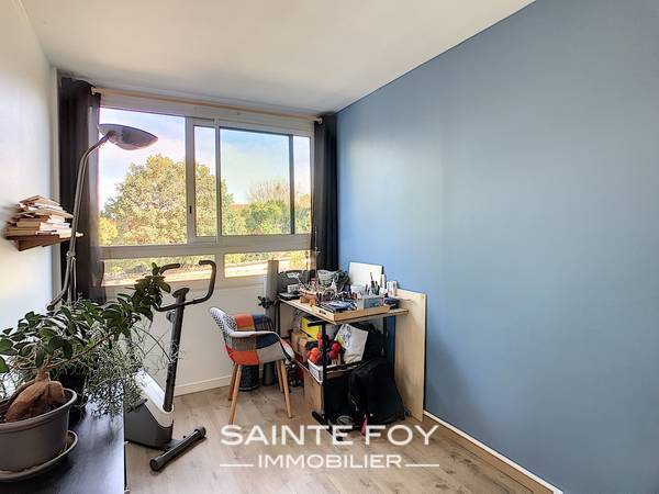 118118 image7 - Sainte Foy Immobilier - Ce sont des agences immobilières dans l'Ouest Lyonnais spécialisées dans la location de maison ou d'appartement et la vente de propriété de prestige.