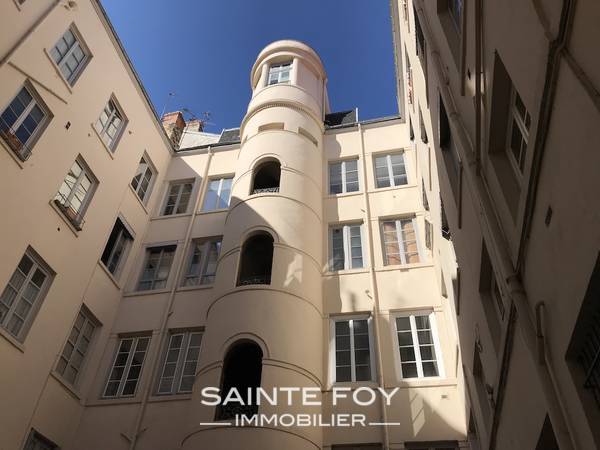 118290 image8 - Sainte Foy Immobilier - Ce sont des agences immobilières dans l'Ouest Lyonnais spécialisées dans la location de maison ou d'appartement et la vente de propriété de prestige.