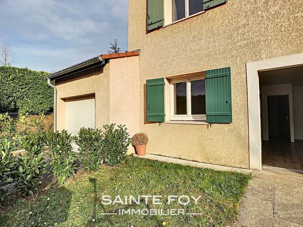 11788900000004 image6 - Sainte Foy Immobilier - Ce sont des agences immobilières dans l'Ouest Lyonnais spécialisées dans la location de maison ou d'appartement et la vente de propriété de prestige.