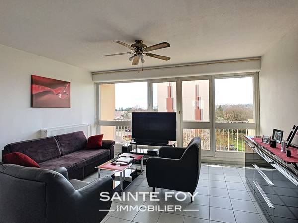 2019099 image3 - Sainte Foy Immobilier - Ce sont des agences immobilières dans l'Ouest Lyonnais spécialisées dans la location de maison ou d'appartement et la vente de propriété de prestige.