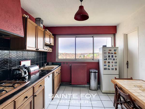 2019099 image4 - Sainte Foy Immobilier - Ce sont des agences immobilières dans l'Ouest Lyonnais spécialisées dans la location de maison ou d'appartement et la vente de propriété de prestige.
