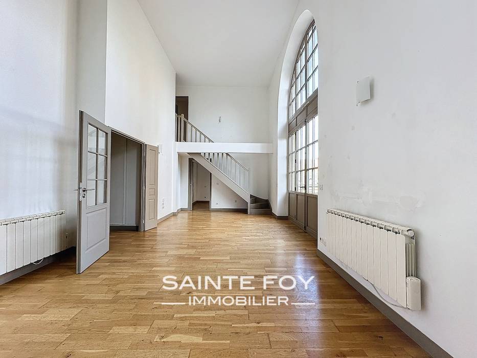 11868 image1 - Sainte Foy Immobilier - Ce sont des agences immobilières dans l'Ouest Lyonnais spécialisées dans la location de maison ou d'appartement et la vente de propriété de prestige.