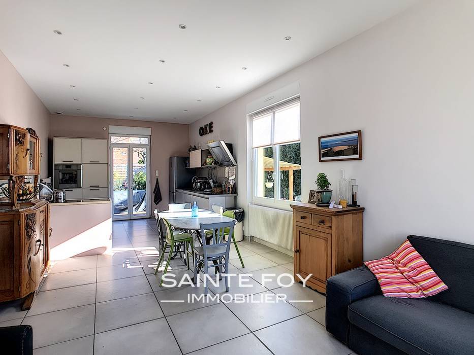 2019025 image1 - Sainte Foy Immobilier - Ce sont des agences immobilières dans l'Ouest Lyonnais spécialisées dans la location de maison ou d'appartement et la vente de propriété de prestige.