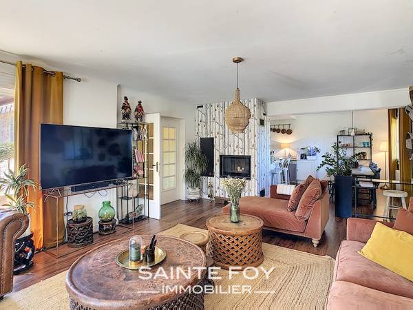 2019147 image2 - Sainte Foy Immobilier - Ce sont des agences immobilières dans l'Ouest Lyonnais spécialisées dans la location de maison ou d'appartement et la vente de propriété de prestige.