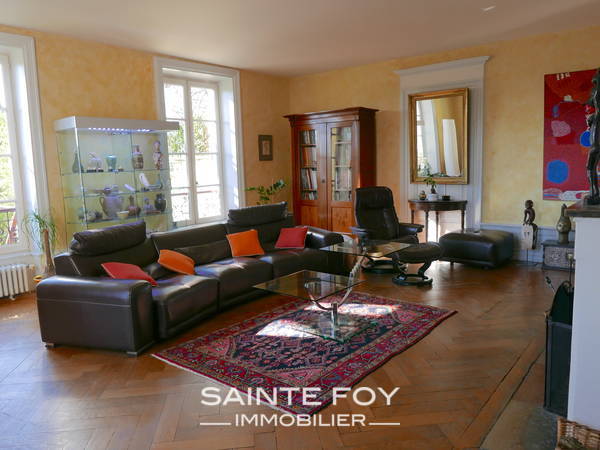 118529 image2 - Sainte Foy Immobilier - Ce sont des agences immobilières dans l'Ouest Lyonnais spécialisées dans la location de maison ou d'appartement et la vente de propriété de prestige.