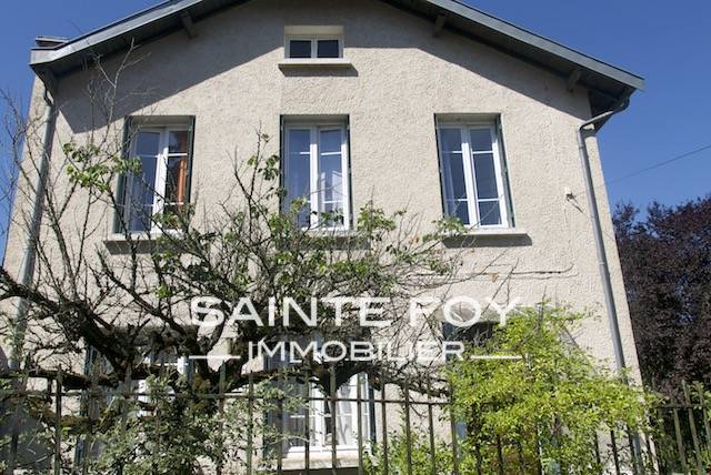 1761341 image1 - Sainte Foy Immobilier - Ce sont des agences immobilières dans l'Ouest Lyonnais spécialisées dans la location de maison ou d'appartement et la vente de propriété de prestige.