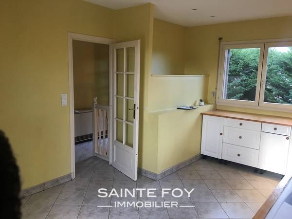 2019131 image3 - Sainte Foy Immobilier - Ce sont des agences immobilières dans l'Ouest Lyonnais spécialisées dans la location de maison ou d'appartement et la vente de propriété de prestige.