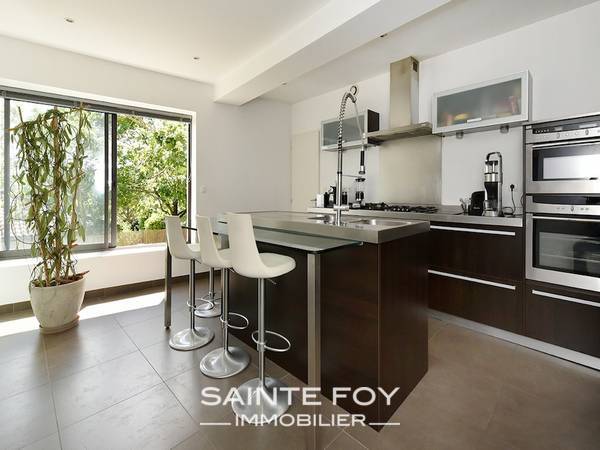 17490 image4 - Sainte Foy Immobilier - Ce sont des agences immobilières dans l'Ouest Lyonnais spécialisées dans la location de maison ou d'appartement et la vente de propriété de prestige.