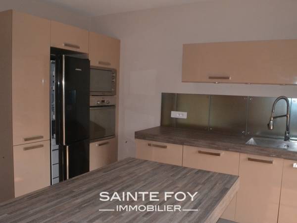 2019178 image5 - Sainte Foy Immobilier - Ce sont des agences immobilières dans l'Ouest Lyonnais spécialisées dans la location de maison ou d'appartement et la vente de propriété de prestige.