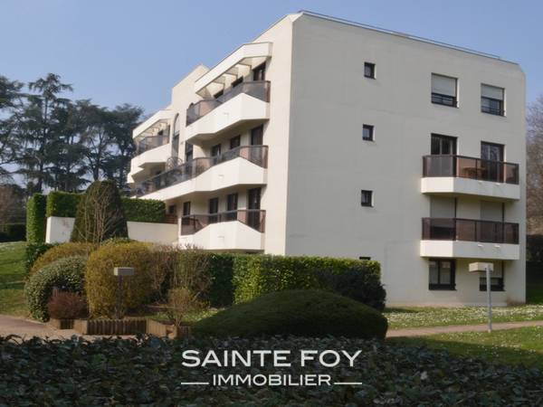 2019178 image9 - Sainte Foy Immobilier - Ce sont des agences immobilières dans l'Ouest Lyonnais spécialisées dans la location de maison ou d'appartement et la vente de propriété de prestige.