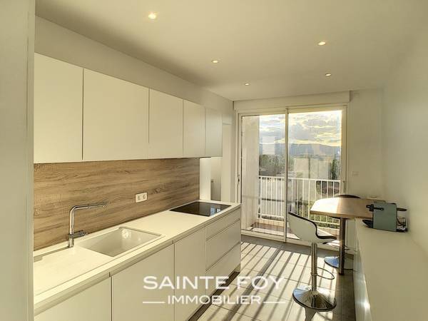 2019228 image3 - Sainte Foy Immobilier - Ce sont des agences immobilières dans l'Ouest Lyonnais spécialisées dans la location de maison ou d'appartement et la vente de propriété de prestige.
