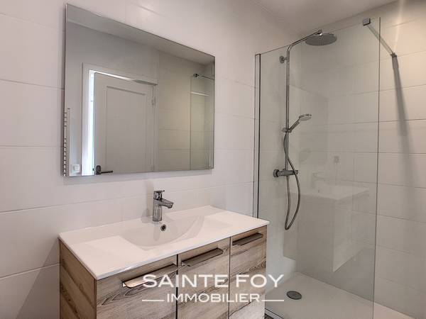 2019228 image8 - Sainte Foy Immobilier - Ce sont des agences immobilières dans l'Ouest Lyonnais spécialisées dans la location de maison ou d'appartement et la vente de propriété de prestige.