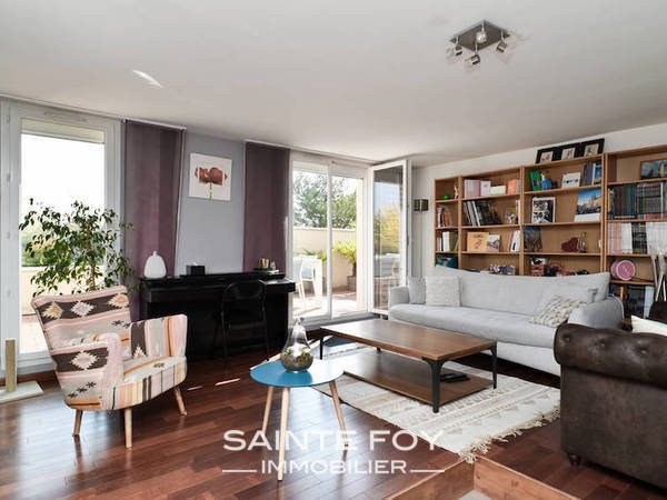 2019128 image2 - Sainte Foy Immobilier - Ce sont des agences immobilières dans l'Ouest Lyonnais spécialisées dans la location de maison ou d'appartement et la vente de propriété de prestige.