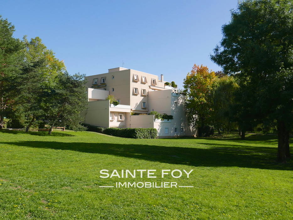 2019170 image1 - Sainte Foy Immobilier - Ce sont des agences immobilières dans l'Ouest Lyonnais spécialisées dans la location de maison ou d'appartement et la vente de propriété de prestige.