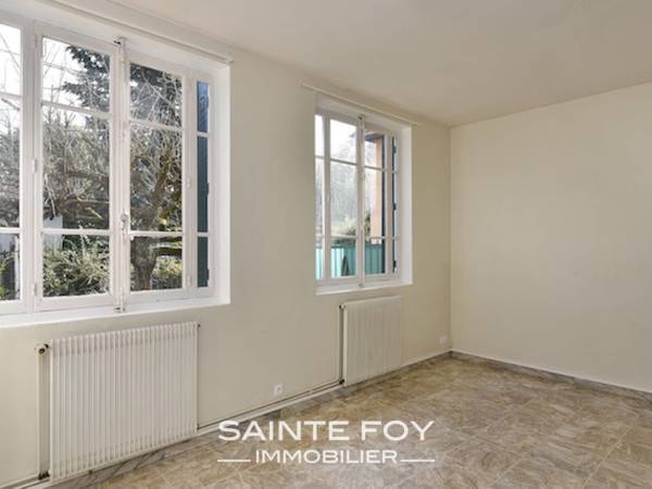 1761341 image5 - Sainte Foy Immobilier - Ce sont des agences immobilières dans l'Ouest Lyonnais spécialisées dans la location de maison ou d'appartement et la vente de propriété de prestige.