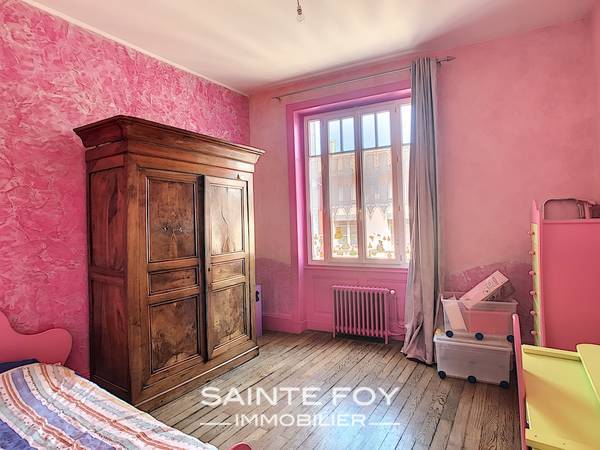 17665000000 image6 - Sainte Foy Immobilier - Ce sont des agences immobilières dans l'Ouest Lyonnais spécialisées dans la location de maison ou d'appartement et la vente de propriété de prestige.