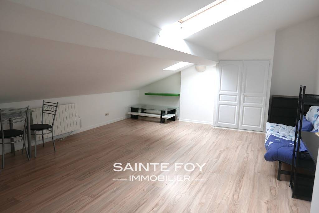 2019254 image1 - Sainte Foy Immobilier - Ce sont des agences immobilières dans l'Ouest Lyonnais spécialisées dans la location de maison ou d'appartement et la vente de propriété de prestige.