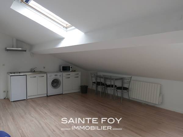 2019254 image3 - Sainte Foy Immobilier - Ce sont des agences immobilières dans l'Ouest Lyonnais spécialisées dans la location de maison ou d'appartement et la vente de propriété de prestige.