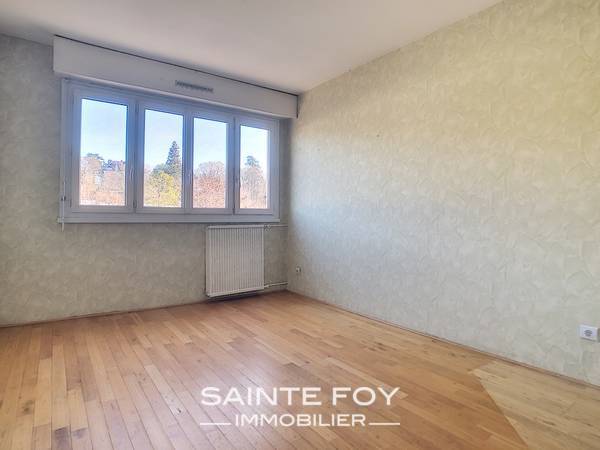 118303 image6 - Sainte Foy Immobilier - Ce sont des agences immobilières dans l'Ouest Lyonnais spécialisées dans la location de maison ou d'appartement et la vente de propriété de prestige.