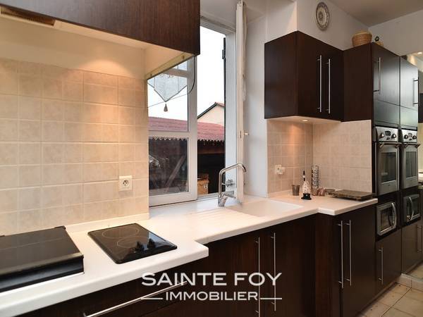 118301 image8 - Sainte Foy Immobilier - Ce sont des agences immobilières dans l'Ouest Lyonnais spécialisées dans la location de maison ou d'appartement et la vente de propriété de prestige.