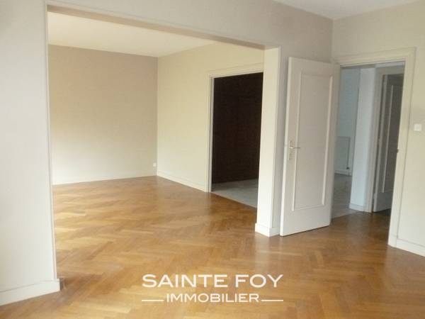 2019344 image5 - Sainte Foy Immobilier - Ce sont des agences immobilières dans l'Ouest Lyonnais spécialisées dans la location de maison ou d'appartement et la vente de propriété de prestige.