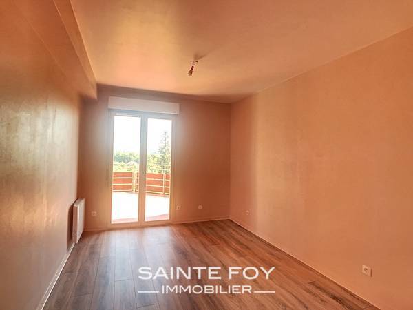 2019374 image4 - Sainte Foy Immobilier - Ce sont des agences immobilières dans l'Ouest Lyonnais spécialisées dans la location de maison ou d'appartement et la vente de propriété de prestige.