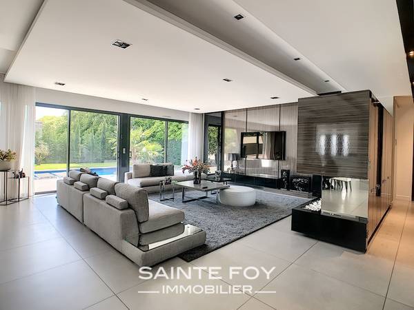 2019356 image2 - Sainte Foy Immobilier - Ce sont des agences immobilières dans l'Ouest Lyonnais spécialisées dans la location de maison ou d'appartement et la vente de propriété de prestige.