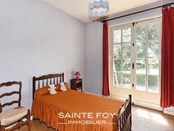 118140 image6 - Sainte Foy Immobilier - Ce sont des agences immobilières dans l'Ouest Lyonnais spécialisées dans la location de maison ou d'appartement et la vente de propriété de prestige.