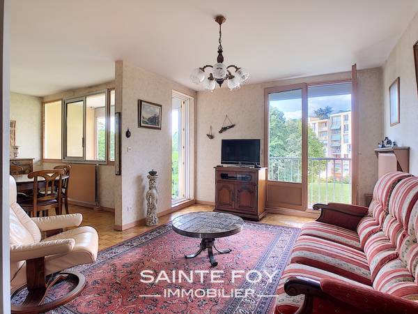 1761369 image2 - Sainte Foy Immobilier - Ce sont des agences immobilières dans l'Ouest Lyonnais spécialisées dans la location de maison ou d'appartement et la vente de propriété de prestige.