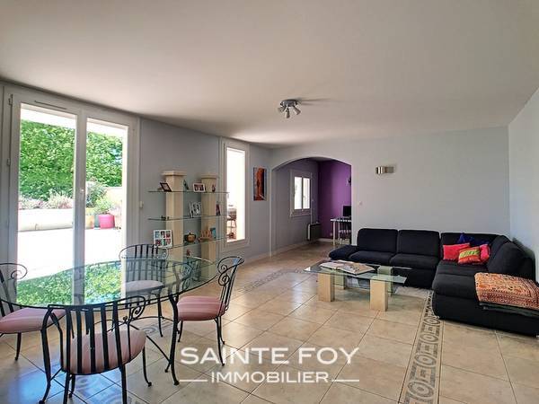 2019354 image2 - Sainte Foy Immobilier - Ce sont des agences immobilières dans l'Ouest Lyonnais spécialisées dans la location de maison ou d'appartement et la vente de propriété de prestige.