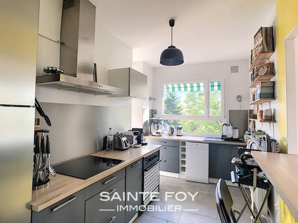 2019375 image4 - Sainte Foy Immobilier - Ce sont des agences immobilières dans l'Ouest Lyonnais spécialisées dans la location de maison ou d'appartement et la vente de propriété de prestige.
