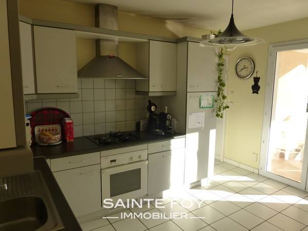 11700 image4 - Sainte Foy Immobilier - Ce sont des agences immobilières dans l'Ouest Lyonnais spécialisées dans la location de maison ou d'appartement et la vente de propriété de prestige.