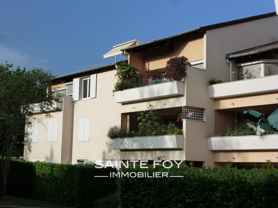 11711 image1 - Sainte Foy Immobilier - Ce sont des agences immobilières dans l'Ouest Lyonnais spécialisées dans la location de maison ou d'appartement et la vente de propriété de prestige.