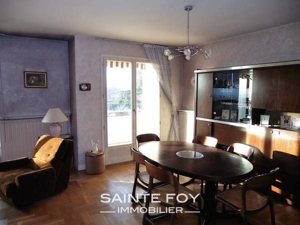 11764 image4 - Sainte Foy Immobilier - Ce sont des agences immobilières dans l'Ouest Lyonnais spécialisées dans la location de maison ou d'appartement et la vente de propriété de prestige.